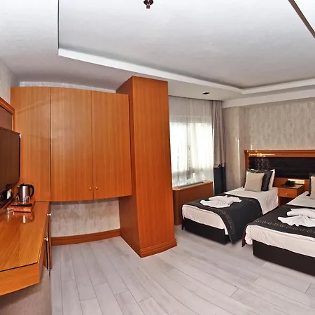Szálloda Grand Emir Old 2*
