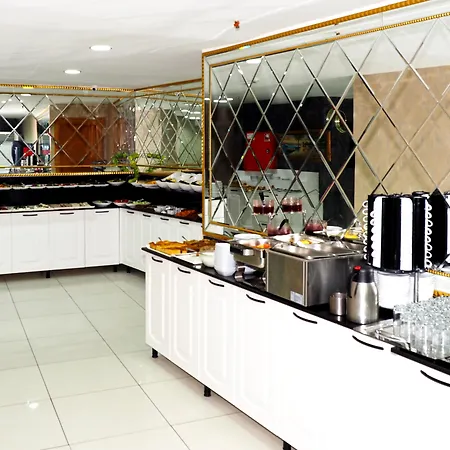 Grand Emir Old Hotell 3*