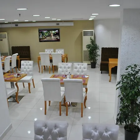 Hotel Grand Emir Old 2*