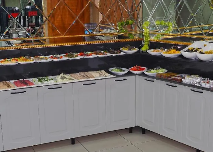 Grand Emir Old Hotel 2*